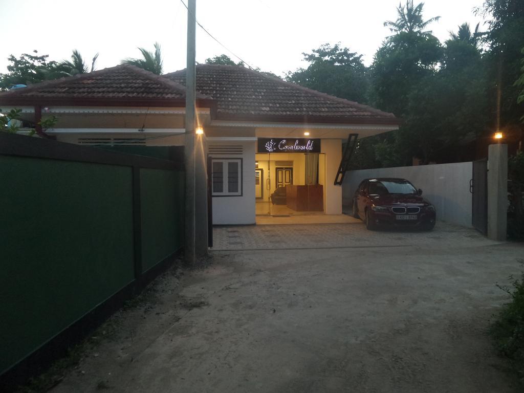 Coralworld Hotel Mirissa Kültér fotó